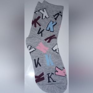 Women's Set of 6 Initial K Socks 🧦